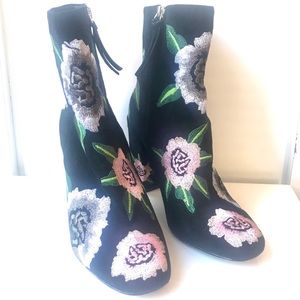 Rebecca Minkoff Bryce Black Boots w/ Flowers